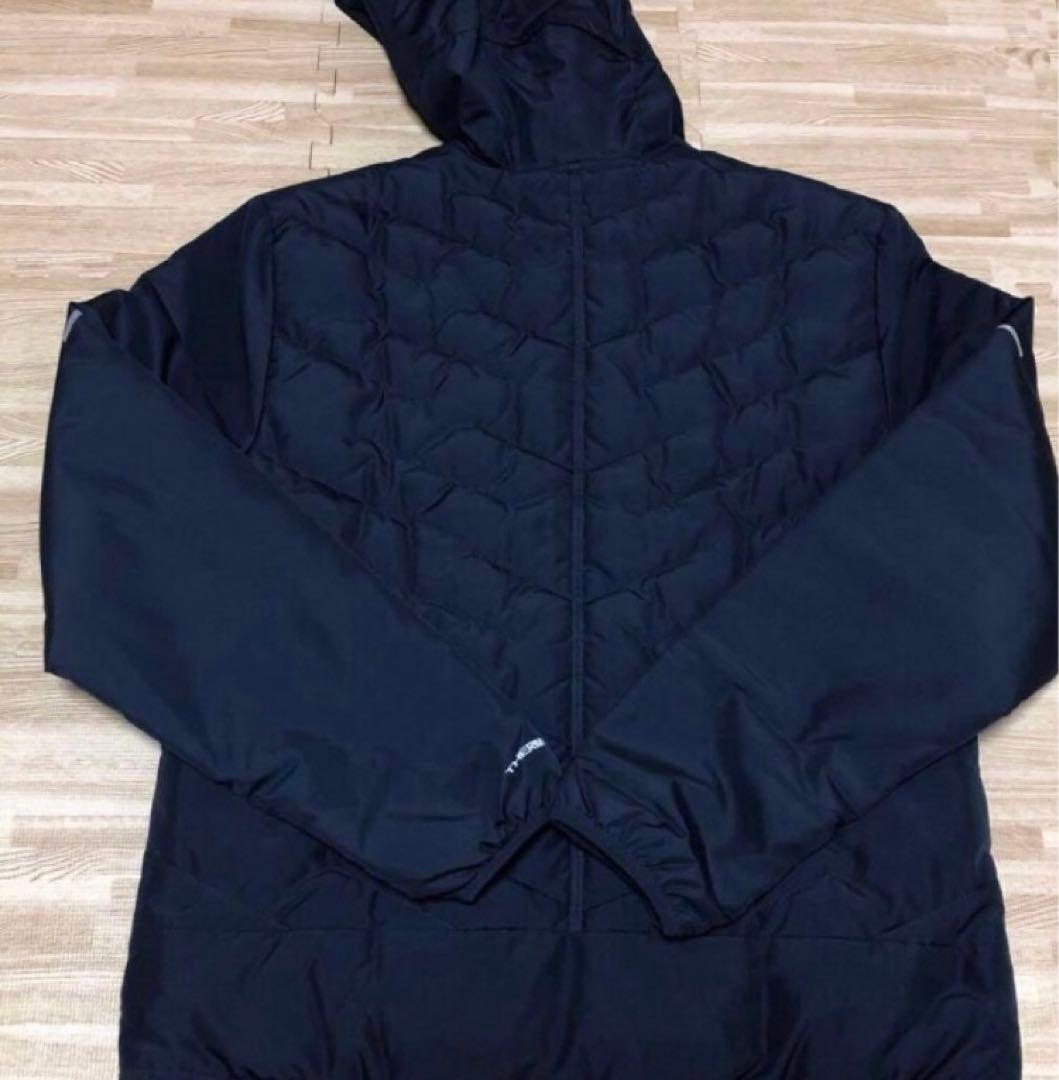ナイキエアロレイヤー　ジャケット新品