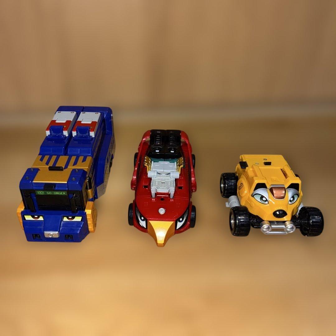 【当時物】炎神戦隊ゴーオンジャー DXエンジンオー　合体ロボ　レトロ　美品