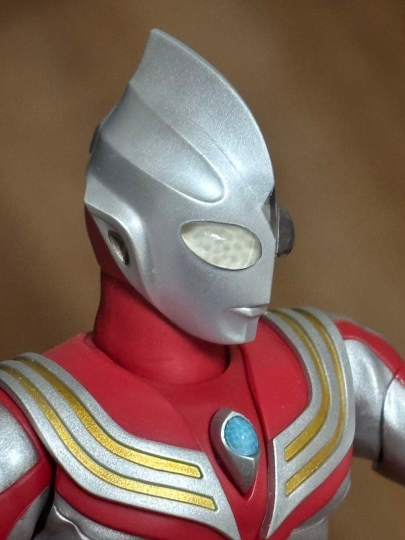 真骨彫ウルトラマンティガ　カスタムヘッドパーツ