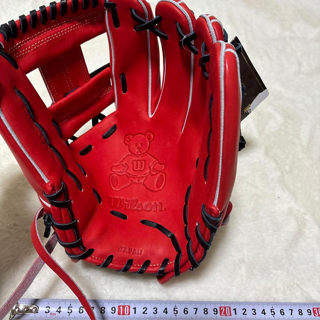 定価税込66000円　ウィルソン　硬式内野手用　新品未使用　袋付き