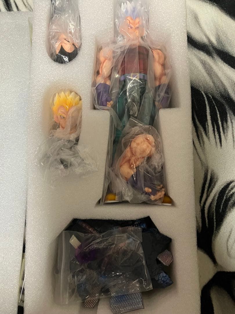 ドラゴンボール ベジータ交換用頭部3種付き　海外品
