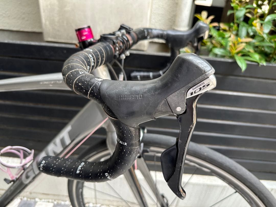 最終値下げ(引取限定)GIANT ロードバイク グレー Defy Shimano