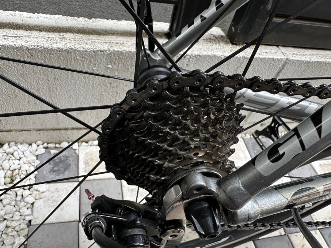 最終値下げ(引取限定)GIANT ロードバイク グレー Defy Shimano