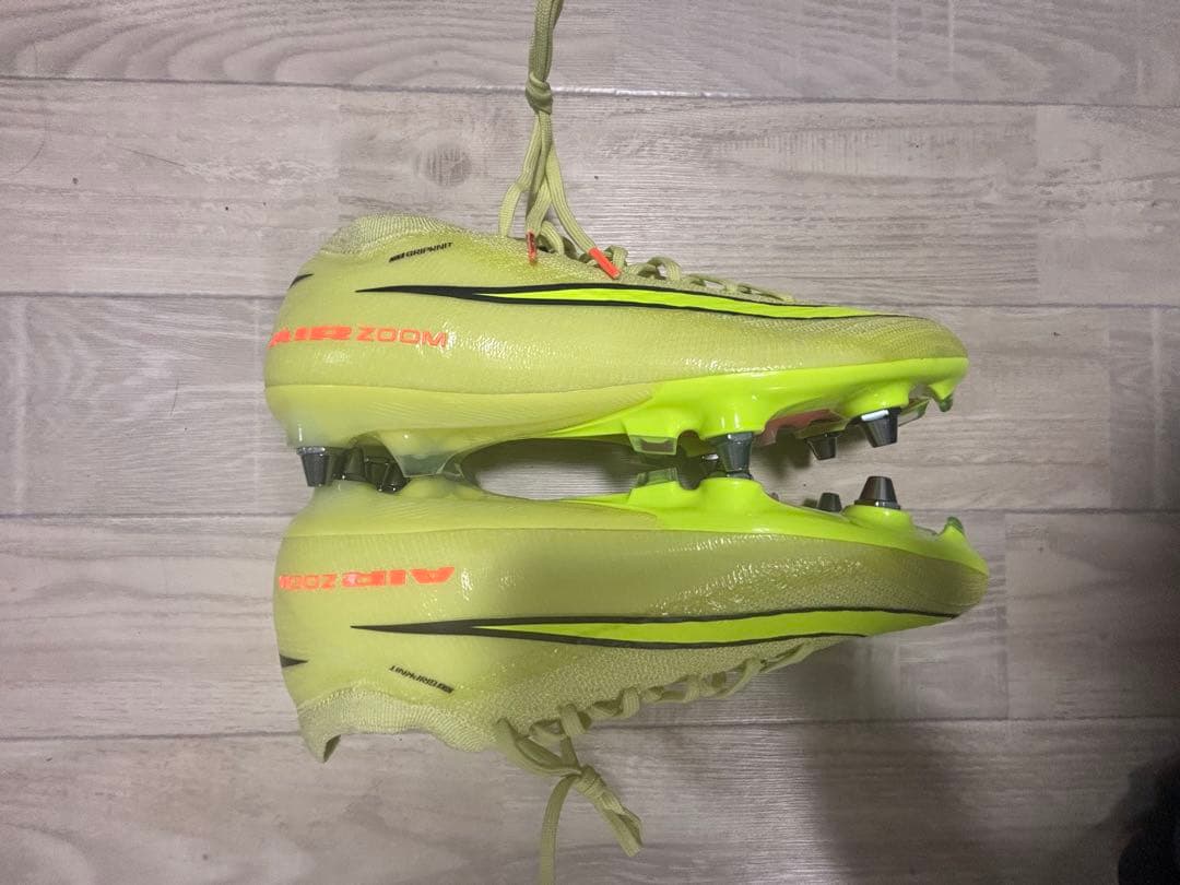 Nike サッカーシューズ イエロー