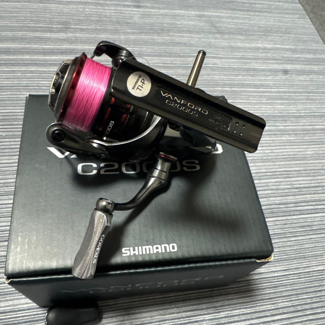 SHIMANO VANFORD C2000S スピニングリール　ヴァンフォード