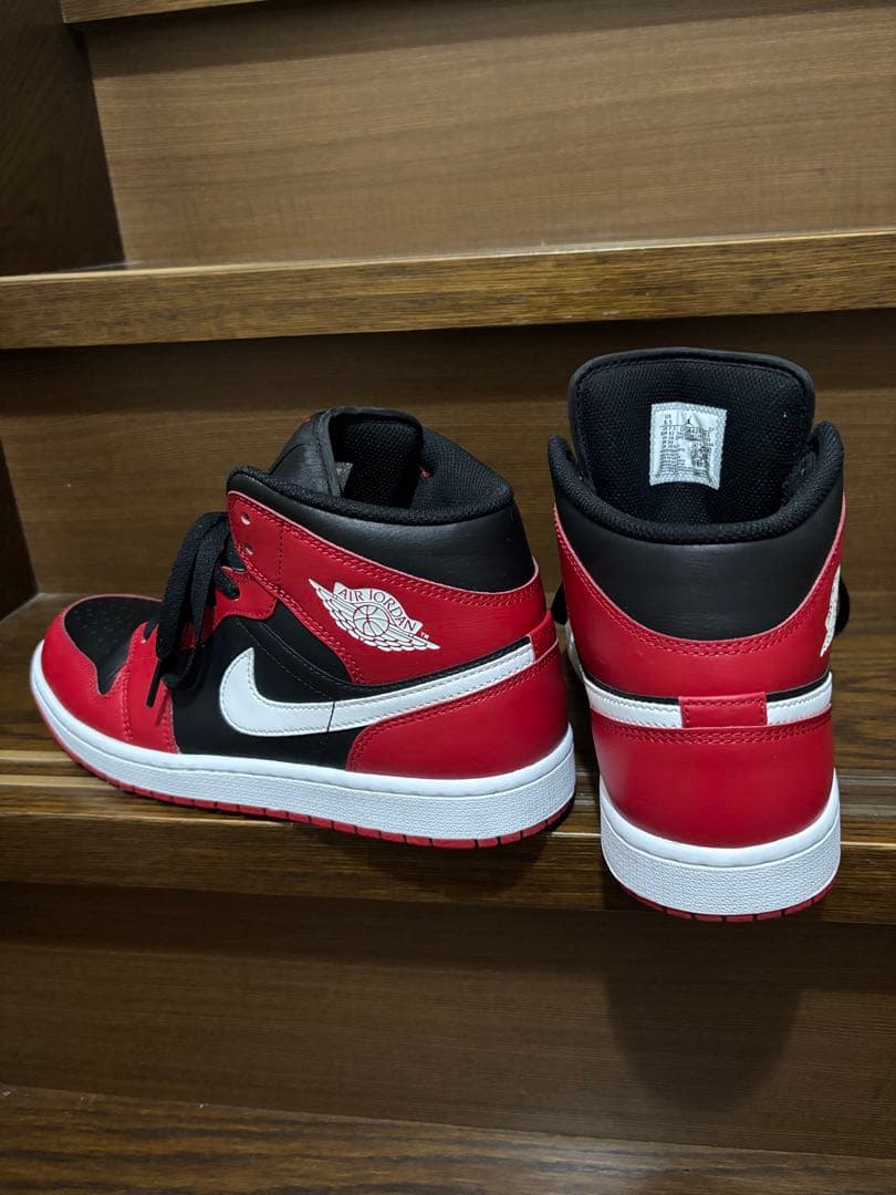 NIKE Air Jordan 1 Mid 赤黒白 8.5 2024年製USED