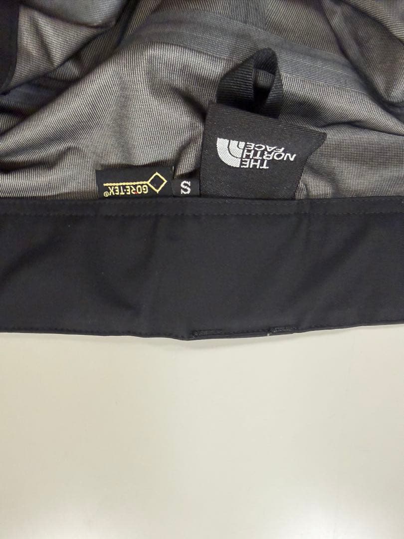 ノースフェイス　スノーボードパンツ　中古　S