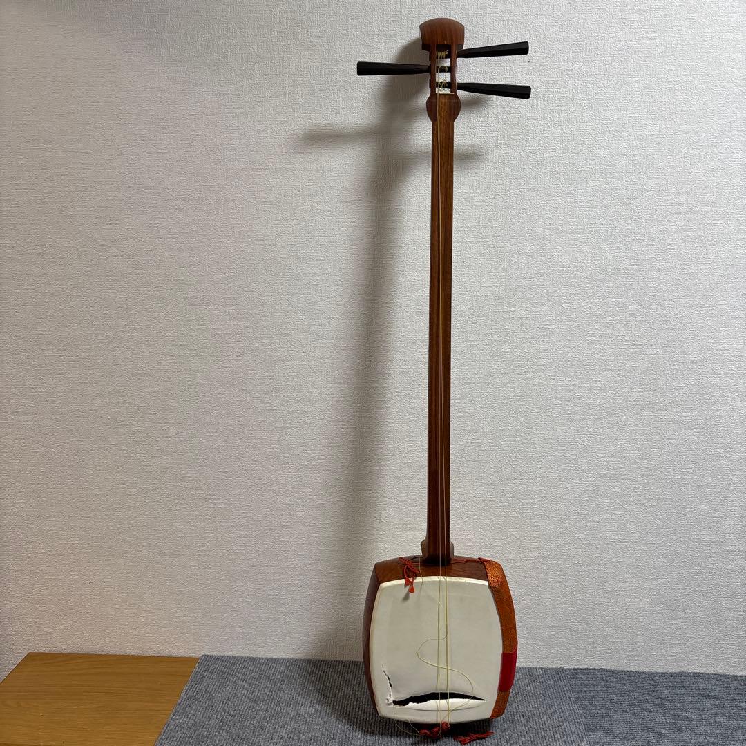 三味線 中棹 丸打胴 皮破れあり 要張替え 和楽器