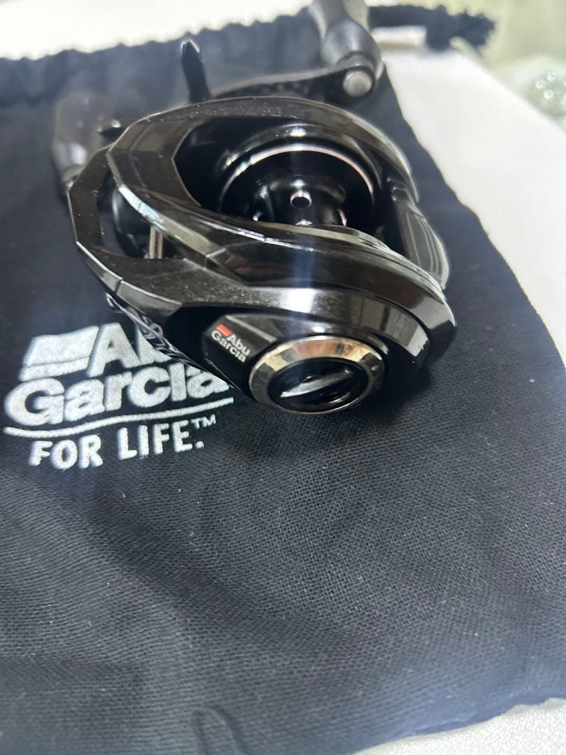 Abu Garcia アブガルシア ROXANI 8 ベイトリール 右巻き