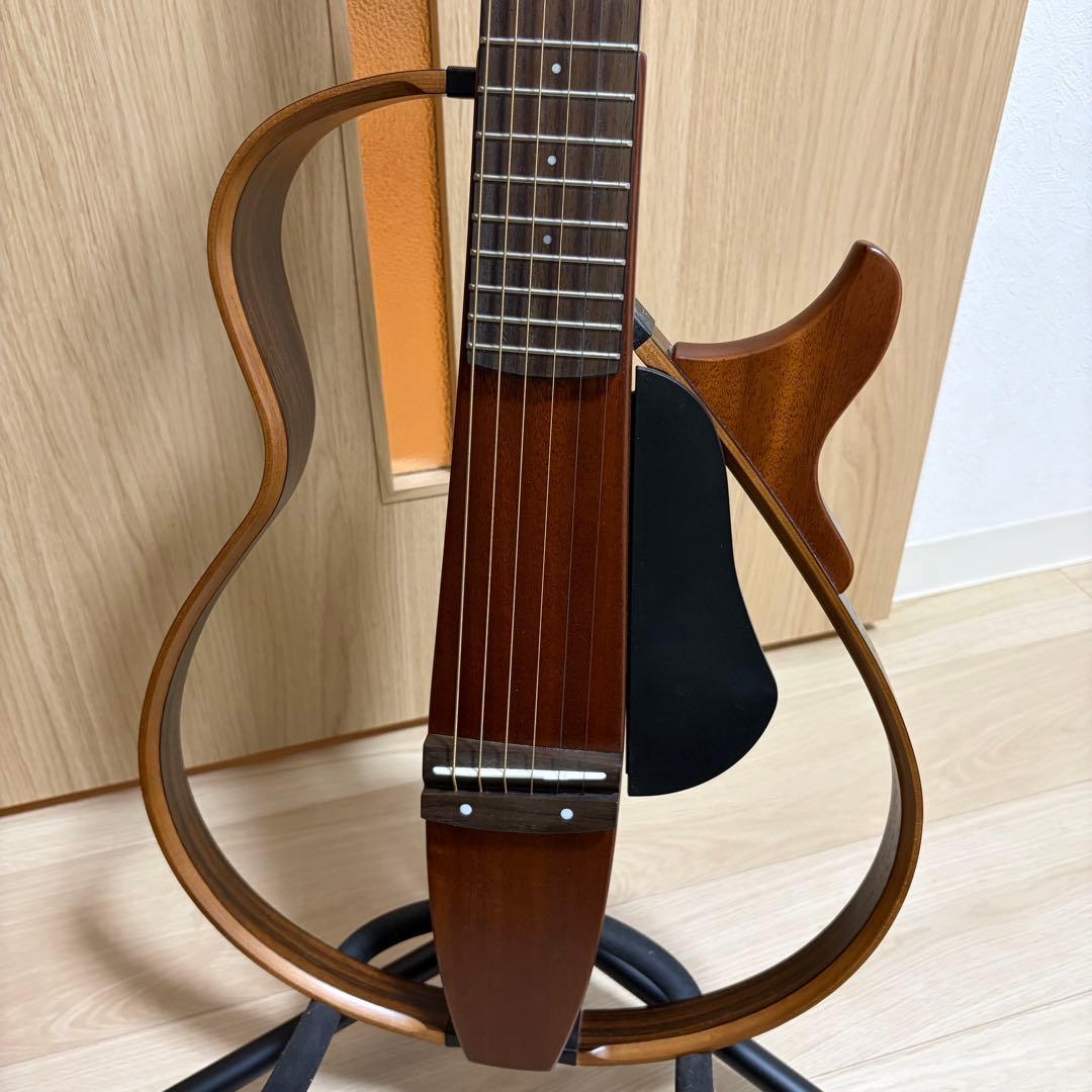 SLG200S NT サイレントギター (ケース・スタンド・ストラップ付き)