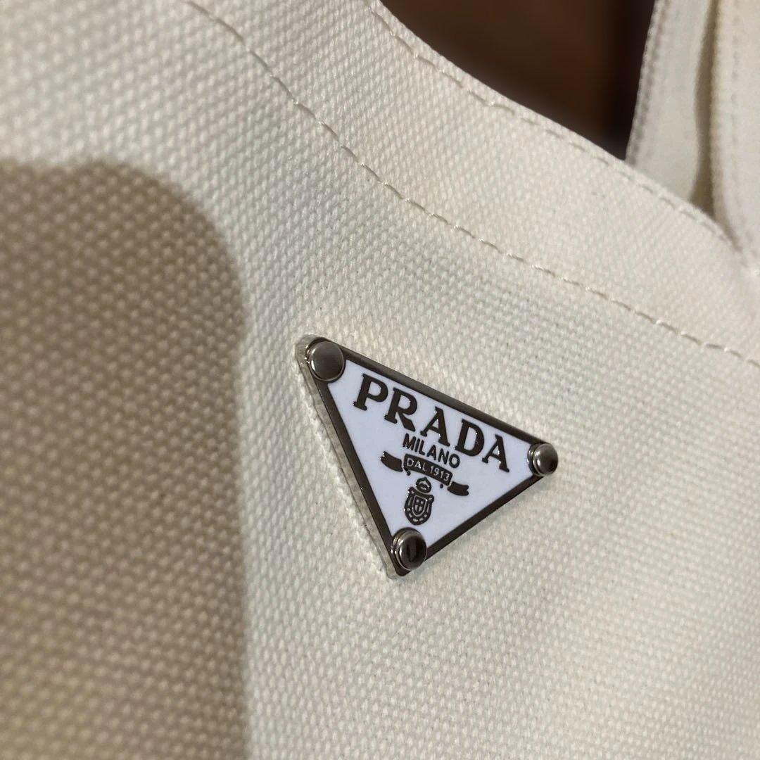 PRADAトートバッグ（プレート付き）正規ノベルティ　非売品