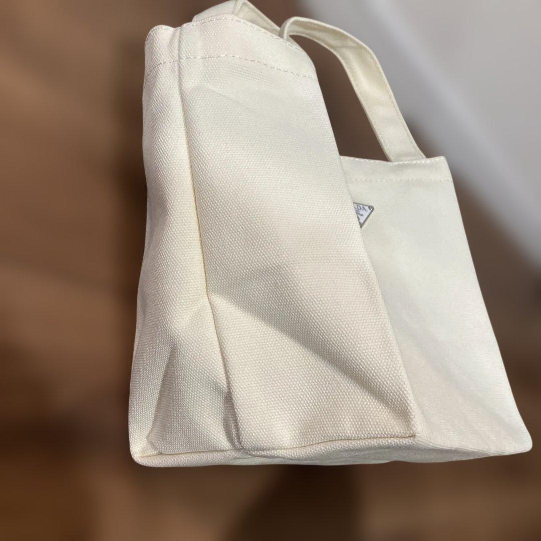 PRADAトートバッグ（プレート付き）正規ノベルティ　非売品