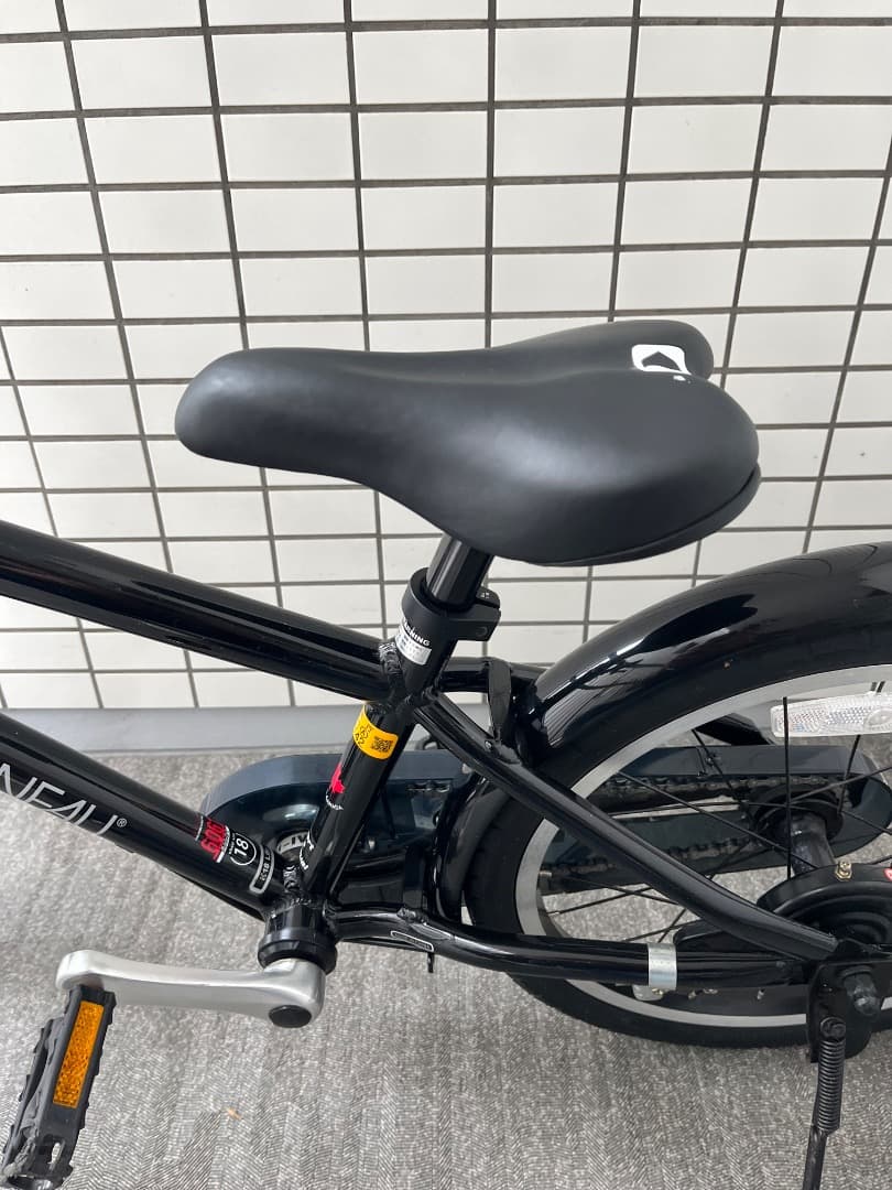 ルイガノ　子供用自転車　k18lite 18インチ　ブラック　泥よけ・ライト付き