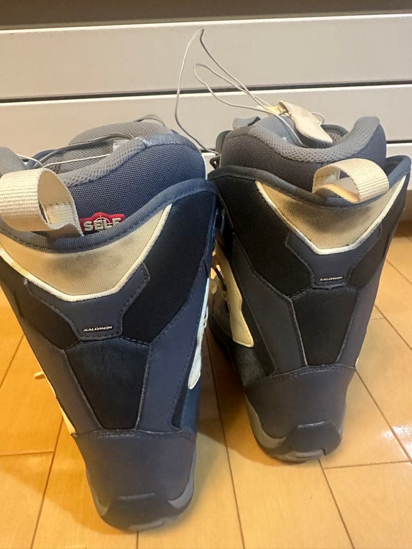 サロモン salomon スノーボードブーツ　レディース