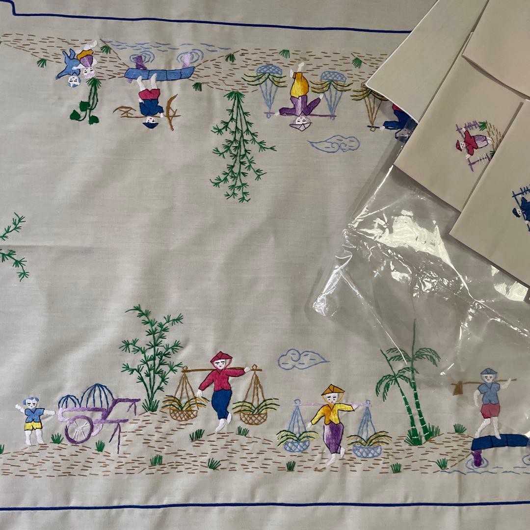 レア　ベトナム　美しい手刺繍　テーブルクロス＆ナプキン　7点　大判　未使用品