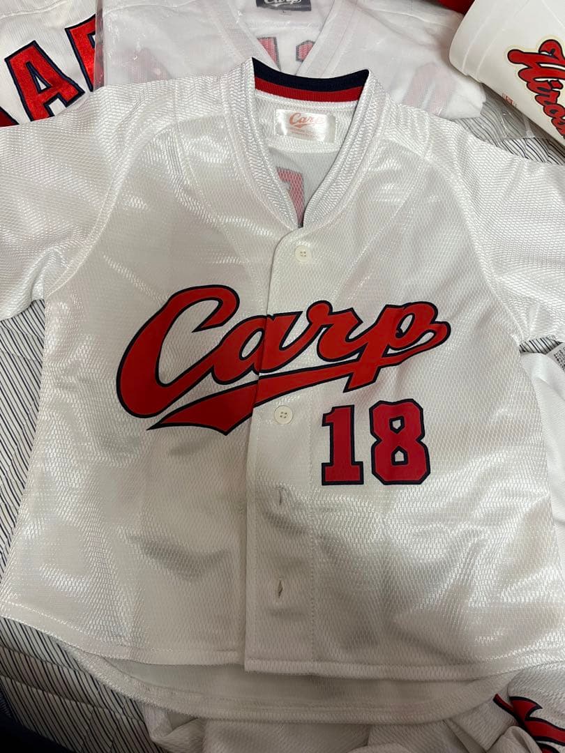 広島東洋カープ ユニフォームと応援グッズセット