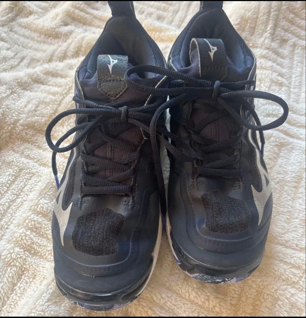 MIZUNO バレーボールシューズ