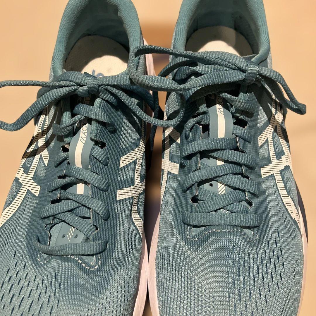 新品未使用・タグ付き ASICS MAGIC SPEED 25