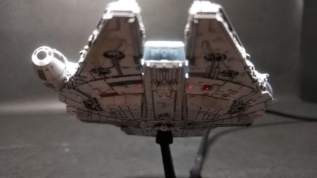 電飾改修　ミレニアムファルコン 塗装 完成品 1/350 ビーグル