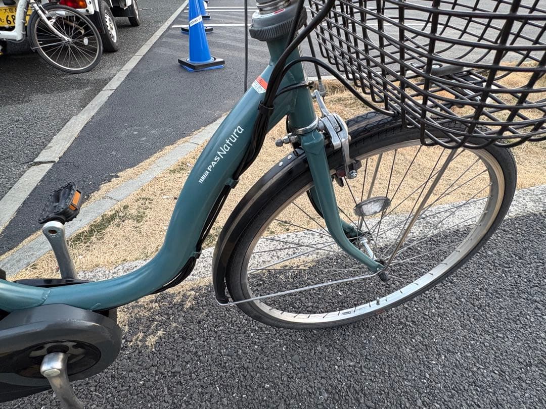 中古YAMAHA電動アシスト自転車　12.3Ah 大阪　065