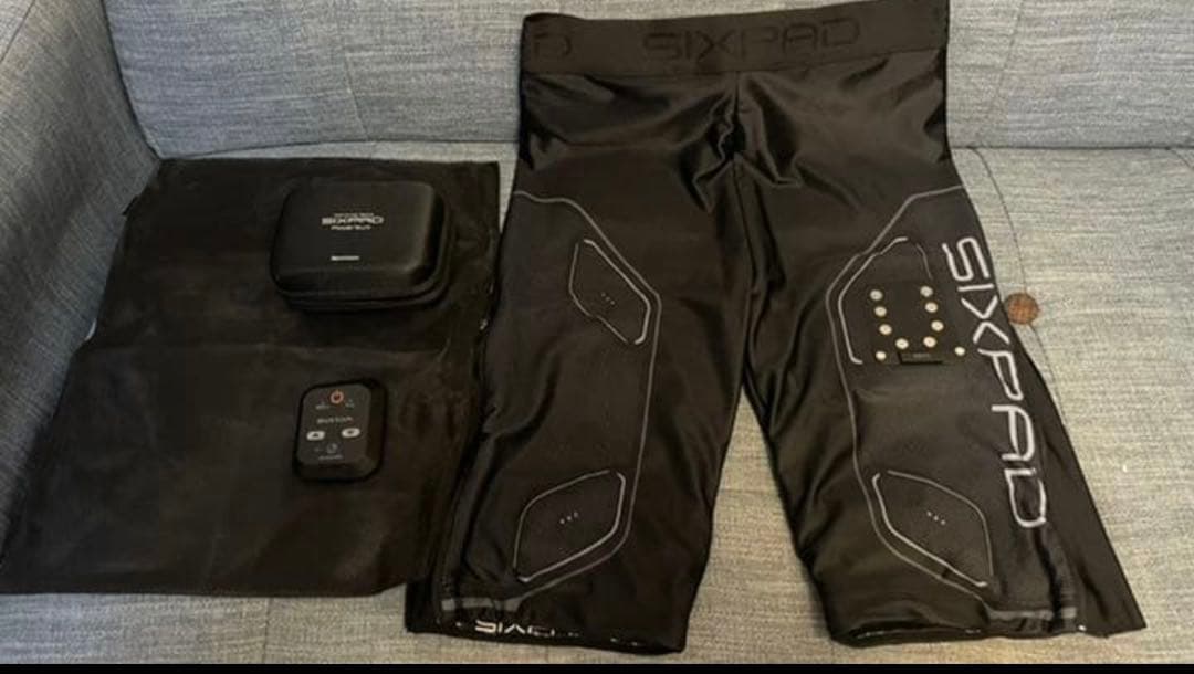 SIXPAD EMSトレーニングパンツ