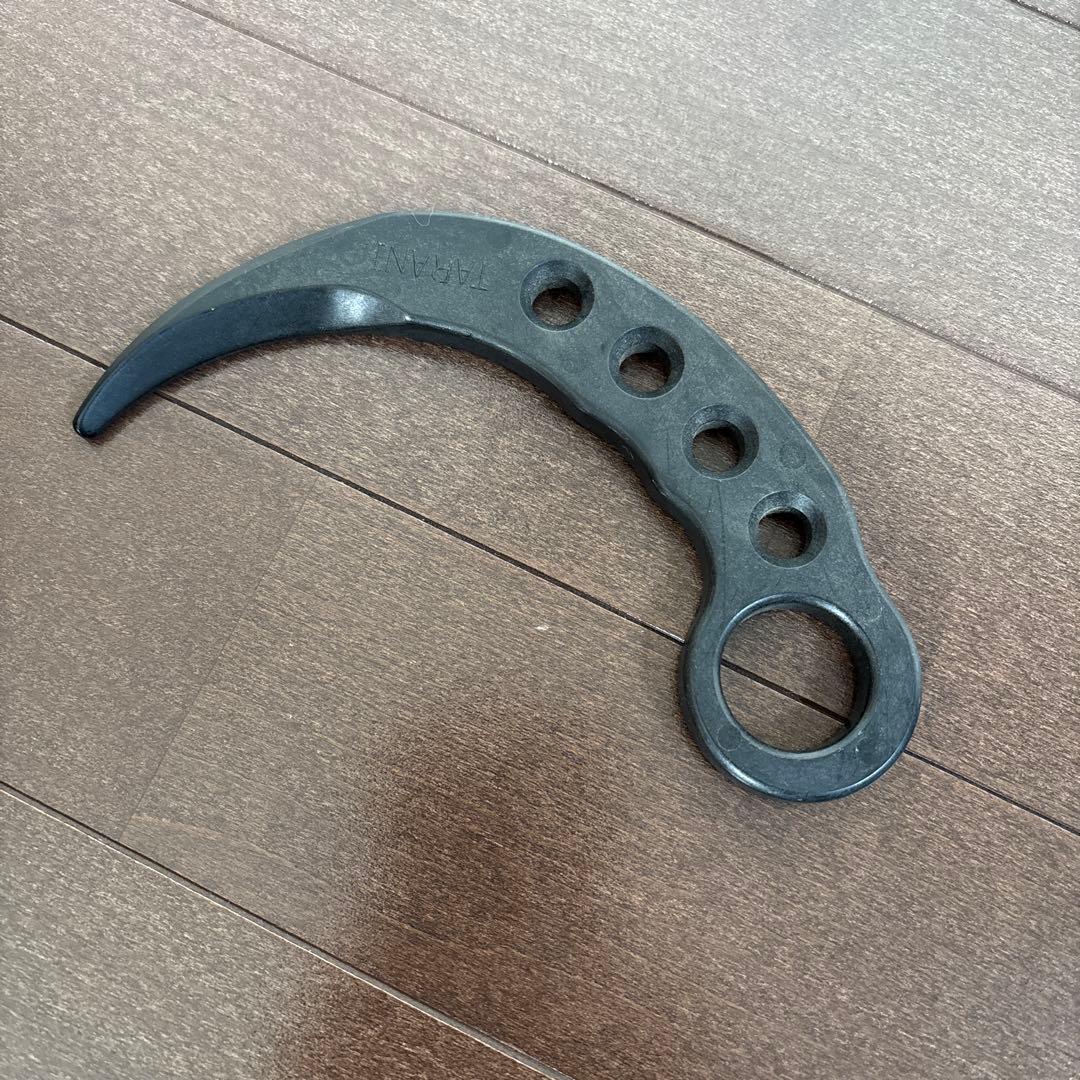 スティーブタラーニ　カランビット　非金属 KRAMBIT 武術　アメリカ　USA