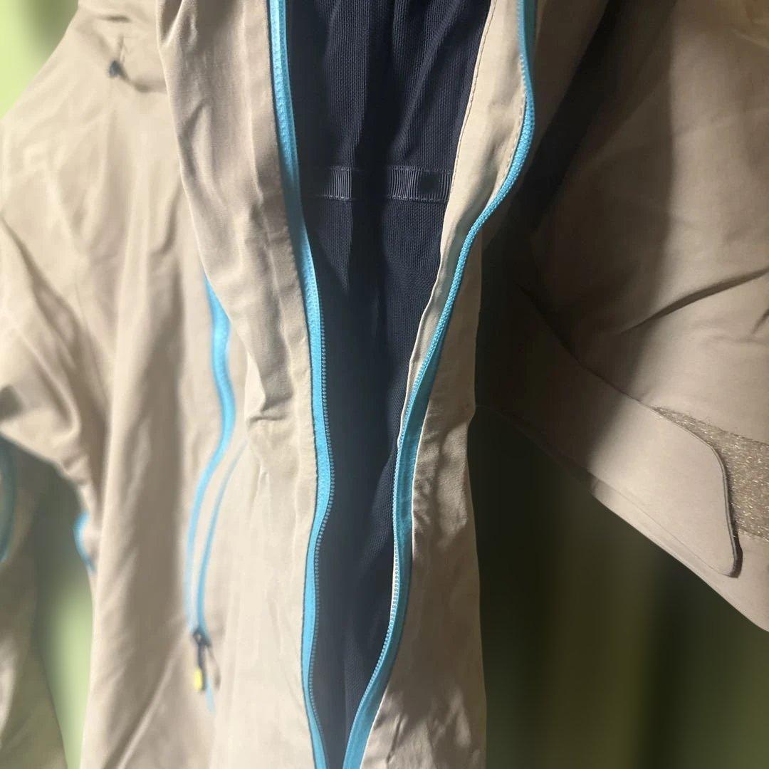 【スノボウェア】BURTON ak／メンズ／Sサイズ（日本規格Mサイズ）
