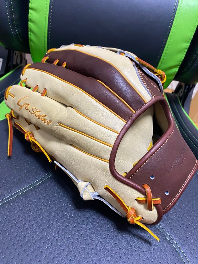 アイピーセレクト軟式外野手用グローブ