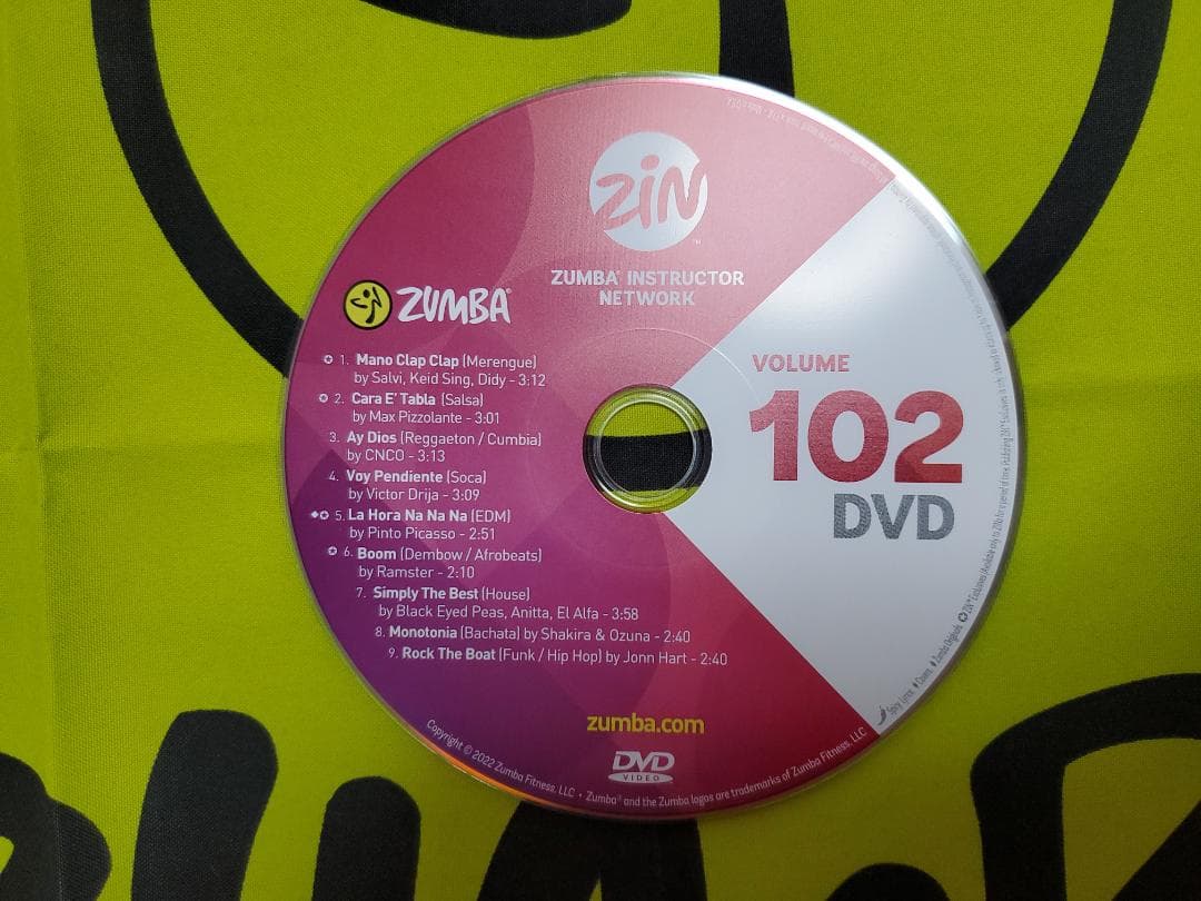 ZUMBA　ズンバ　ZIN102　CD ＆ DVD　インストラクター専用