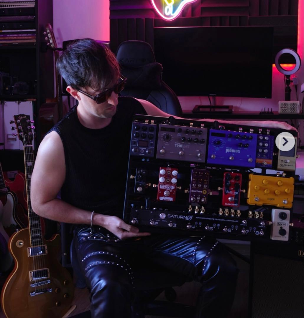 Saturn pedals SUPERNOVA スイッチャー サターンペダルズ