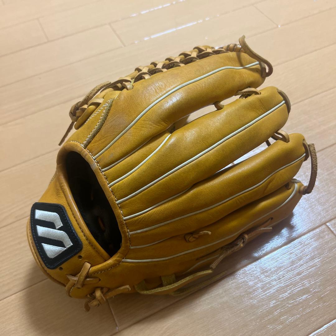 ミズノ 一般軟式グローブ 左利き イチローモデル プラチナラベル Mロゴ
