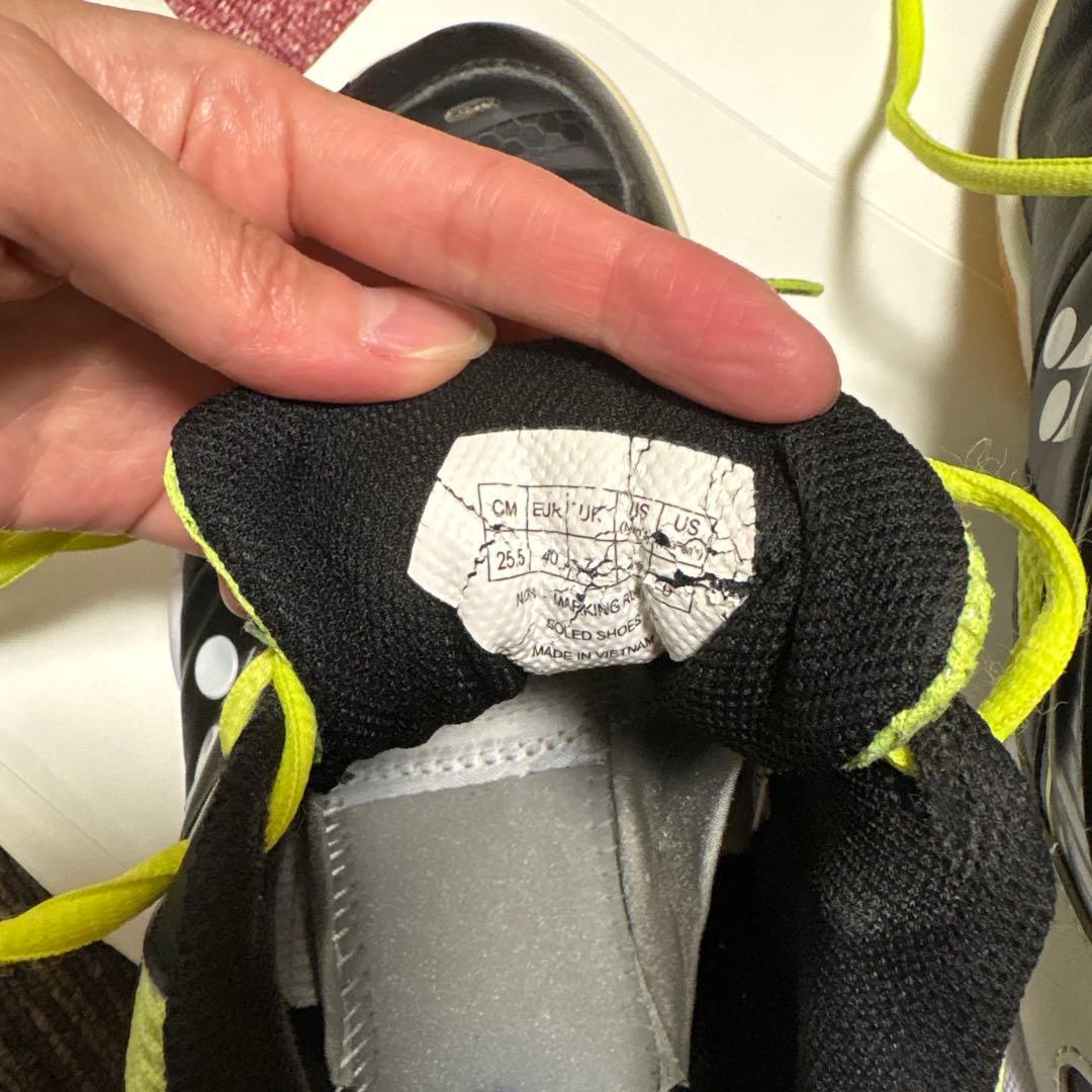YONEX パワークッション65Z バドミントンシューズ 25.5