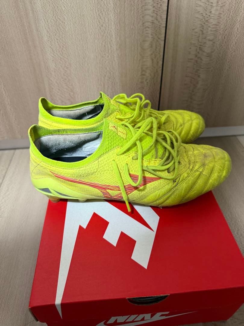 モレリアネオ4β 26.5センチ　サッカースパイク