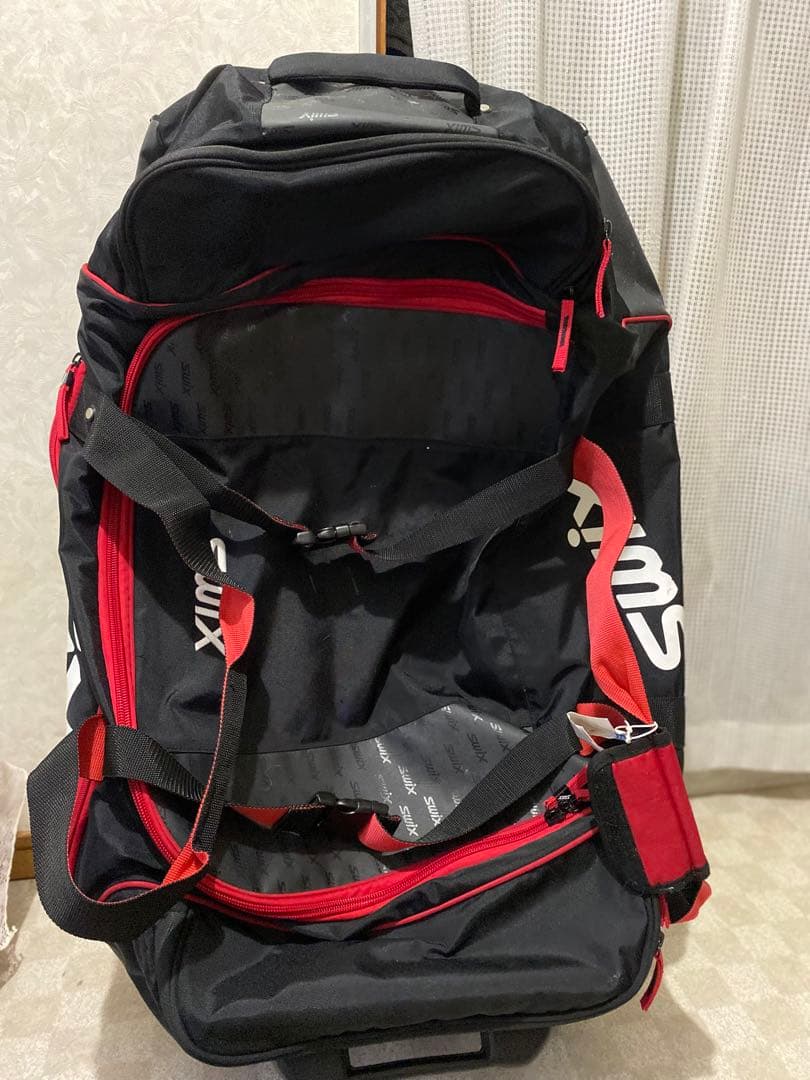 swix ダッフルバッグ ラージカーゴダッフル 140L SW24