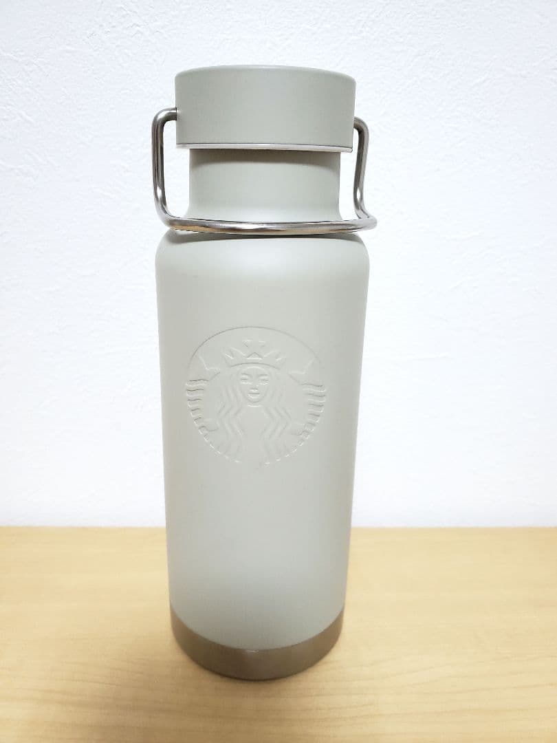 Starbucks ステンレスロゴボトル 473ml マットベージュ　新品未使用