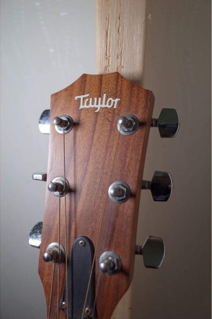 Taylor 114e アコースティックギター Iyorin保証書あり