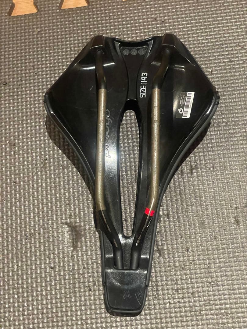 プロロゴ Prologo NDR Thirox 143mm サドル