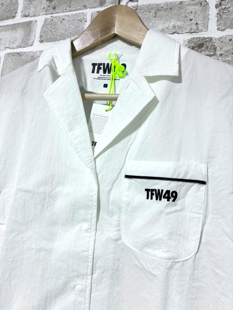 【早い者勝ち❣️】新品 TFW49 コンビネーションオープンシャツ Lサイズ 白