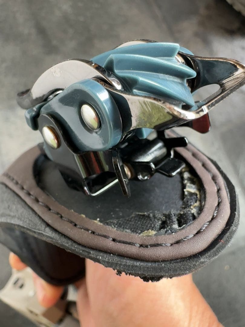 BURTON バートンジェネシスTT(玉井太郎)モデル 2015年製Mサイズ
