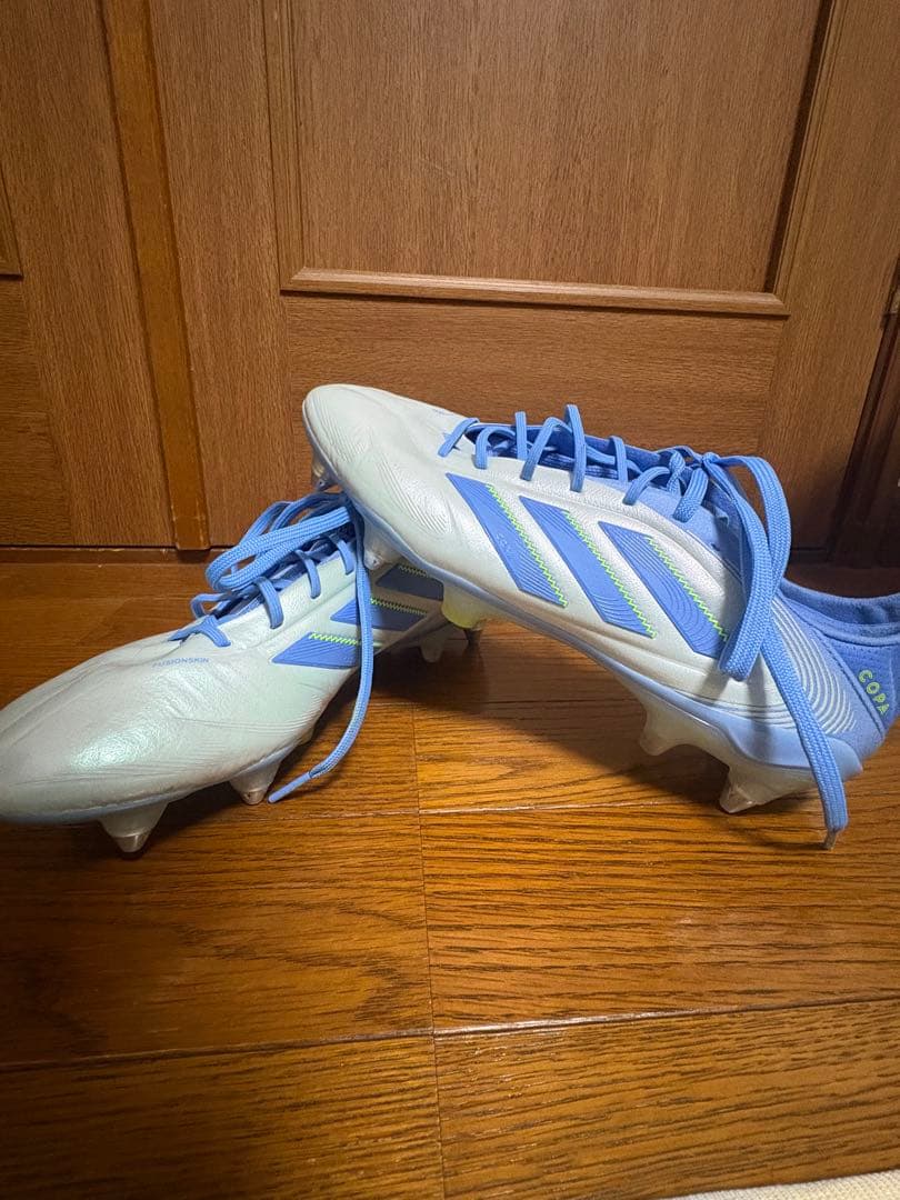 adidas COPA サッカーシューズ ホワイト/ブルー 取りかえ式スパイク