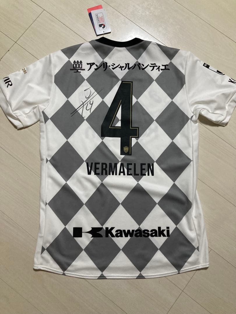 【新品タグ付】ヴィッセル神戸2020アウェイユニフォーム フェルマーレン サイン