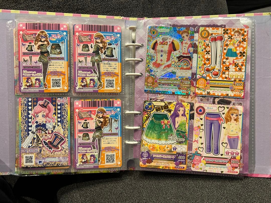 アイカツカード プレミアム ノーマル 約100枚 バインダー込 まとめ売り
