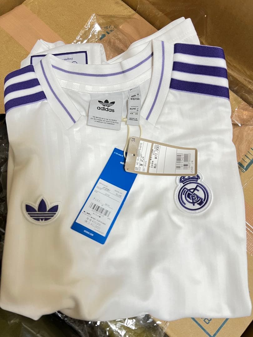 記念グッズ Adidas Real Marid T shirt