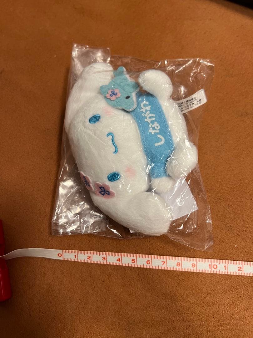 しながわ　シナモンロール　マスコット　キーホルダー　品川　サンリオ ぬいぐるみ