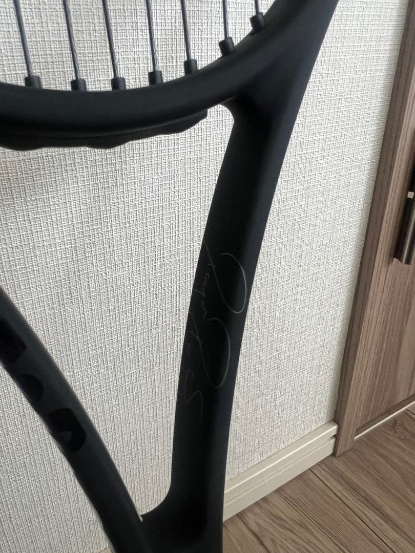 Wilson PRO STAFF RF97 v13 グリップ2