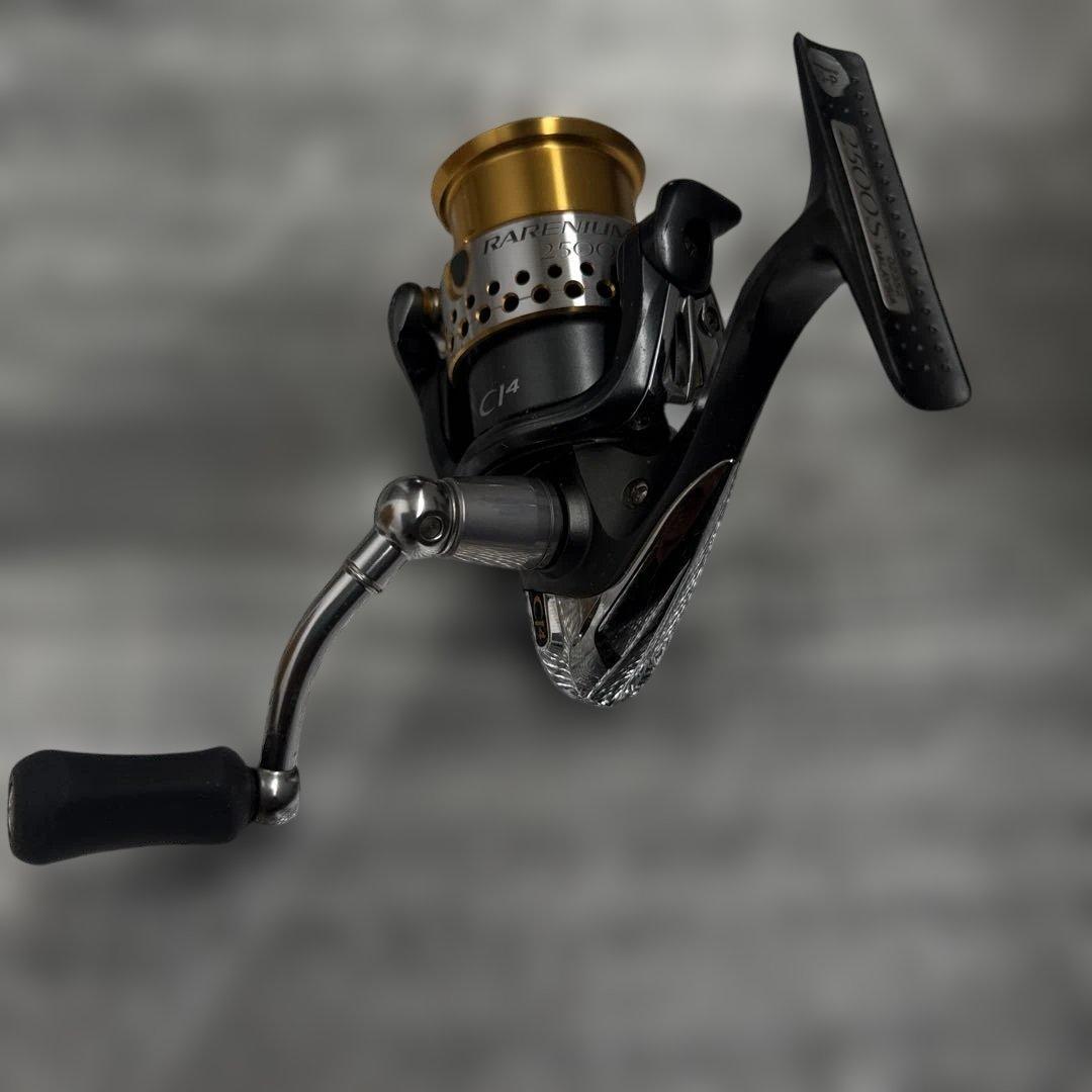 【底値】シマノ SHIMANO レアニウム CI4 2500S
