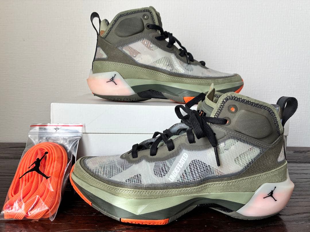 UNDEFEATED × Nike Air Jordan 37