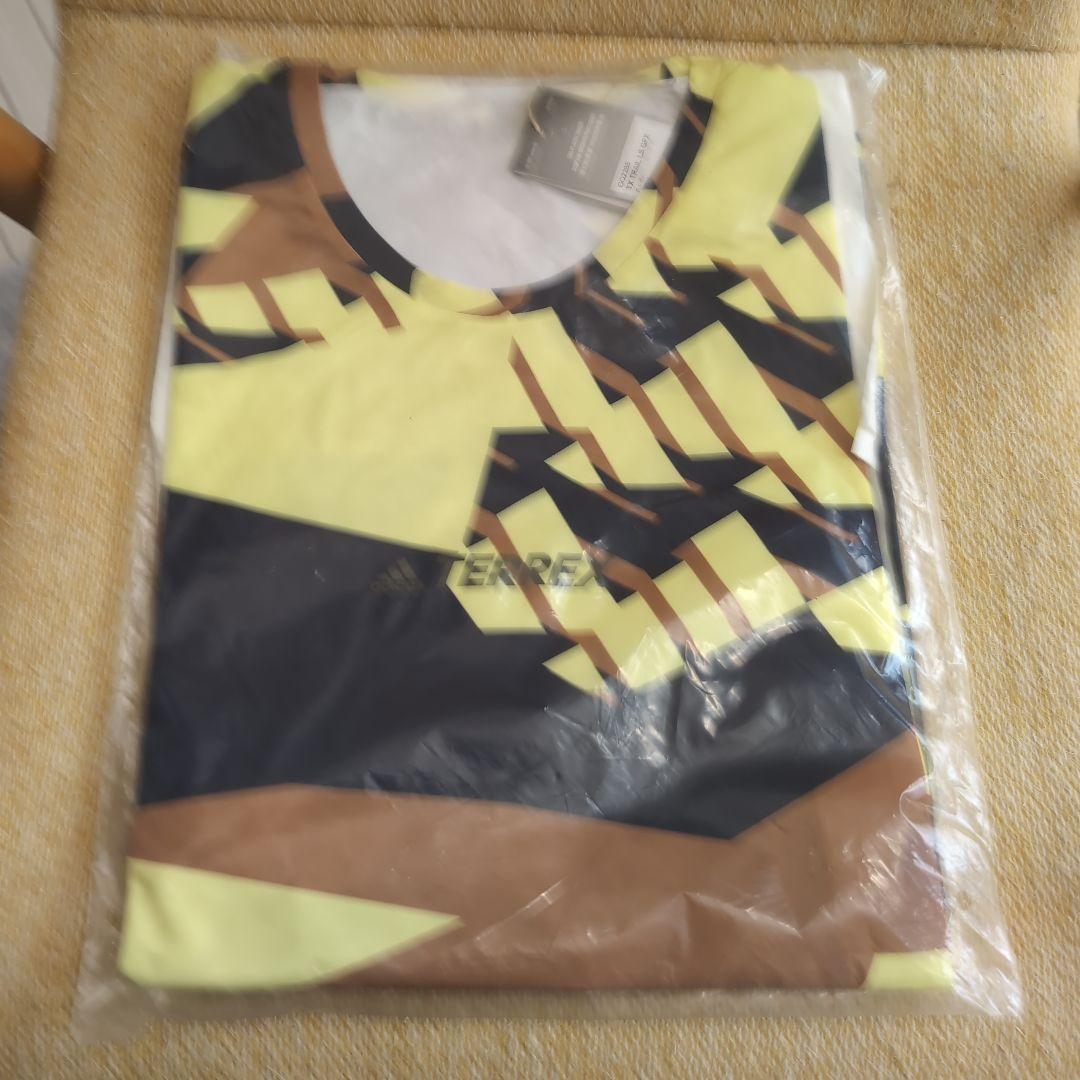 adidas TERREX 長袖シャツ