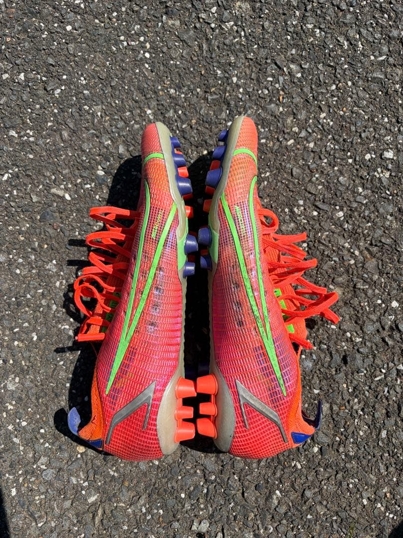 Nike サッカーシューズ スパイク オレンジ/ピンク