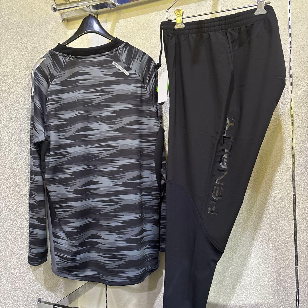 ペナルティトレーニングウェア新品Ｏサイズ